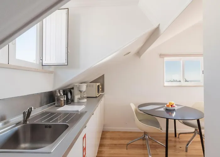 Bright In Alfama, Lisbon, Historic Heart & Great Views - Ttl99 Lejlighed Lisboa